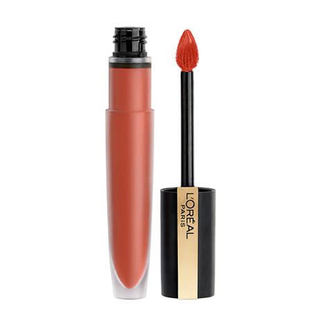 Rossetto arancio: consigli e 10 rossetti arancio tra cui scegliere